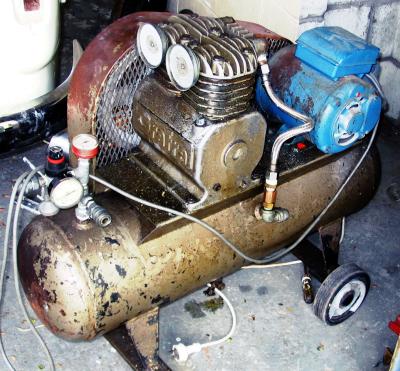 Campbell Hausfeld VT6271 Air Compressor